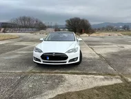 Tesla Model S RWD (85)