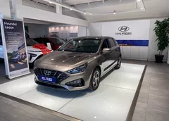 Hyundai i30 1.5i CVVT Family