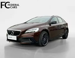 Volvo V40 Cross Country D3 // automat //