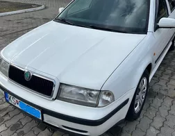 Škoda Octavia Combi 1.6 GLX A/T
