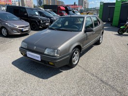 Renault R19 1.8 TSE
