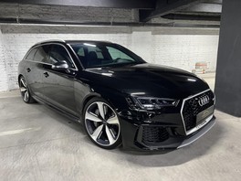 Audi RS4 Avant 2.9 TFSI quattro Keramik.Carbon