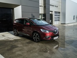 Renault Grand Scénic Energy dCi 110 BOSE