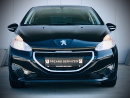 Peugeot 208 1,4 HDI 5DVER ZACHOVALÝ 1MAJITEL KÚPENÝ NA SLOVENSKU