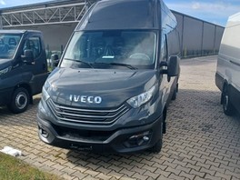 Iveco Daily 35S18H V 18m3 / Infotainment / Automat / 3.0L motor
