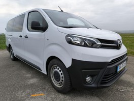 Toyota Proace Verso NG16 2.0D 140 6MT L2 4D Glass