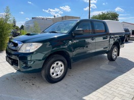 Toyota Hilux DK 2,5 D-4D 145 Country