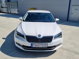 Škoda Superb 1.6 TDI Ambition DSG