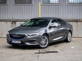 Opel Insignia SK Pôvod/ 1. Majiteľ/ Úplná servisná história/ Top