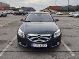 Opel Insignia kombi ST Combi 118kw Manuál