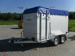 Prívesný vozík na prepravu zvierat VT 2700D