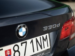 BMW Rad 3 Coupé 330d E92 Manuál