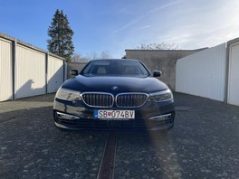 BMW rad 5 530d xDrive A/T