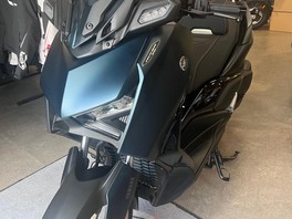 Yamaha X-Max 300 TECH MAX