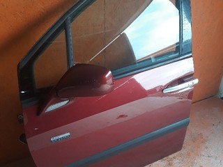 Peugeot 807 predné ľavé dvere