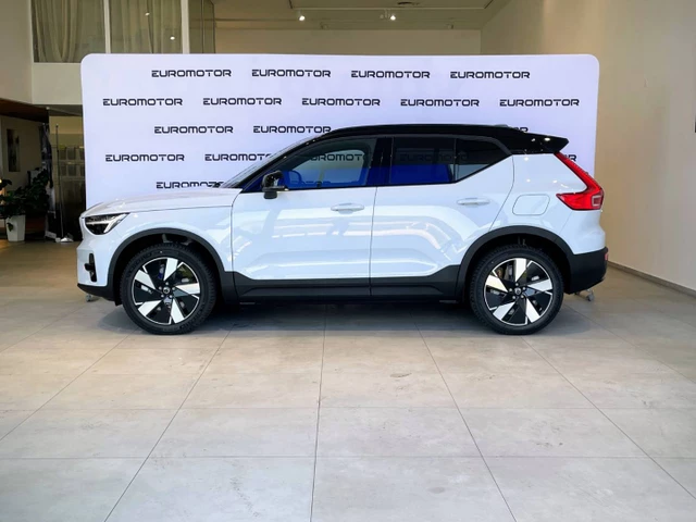 Volvo XC40 Recharge Extended Range Plus A/T