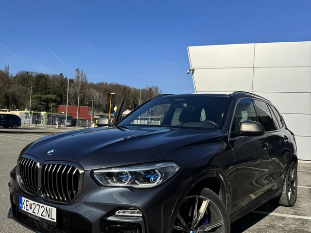 BMW X5 XDriveM50i A/T
