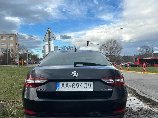 Škoda Superb 1.5 TSI ACT Ambition
