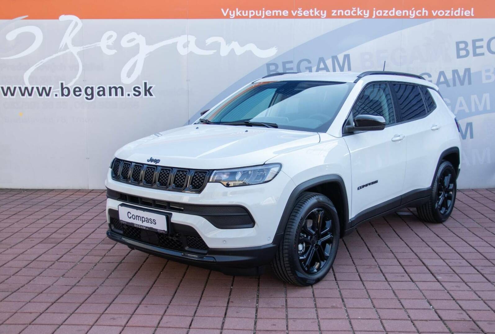 Jeep Compass 1.3GSE NIGHT EAGLE FWD 6M/T